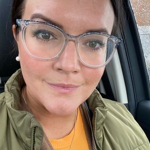 Meet your Posher, Lindsay